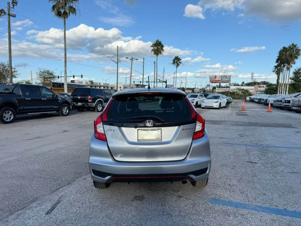 2019 Honda Fit - Image 6 of 10