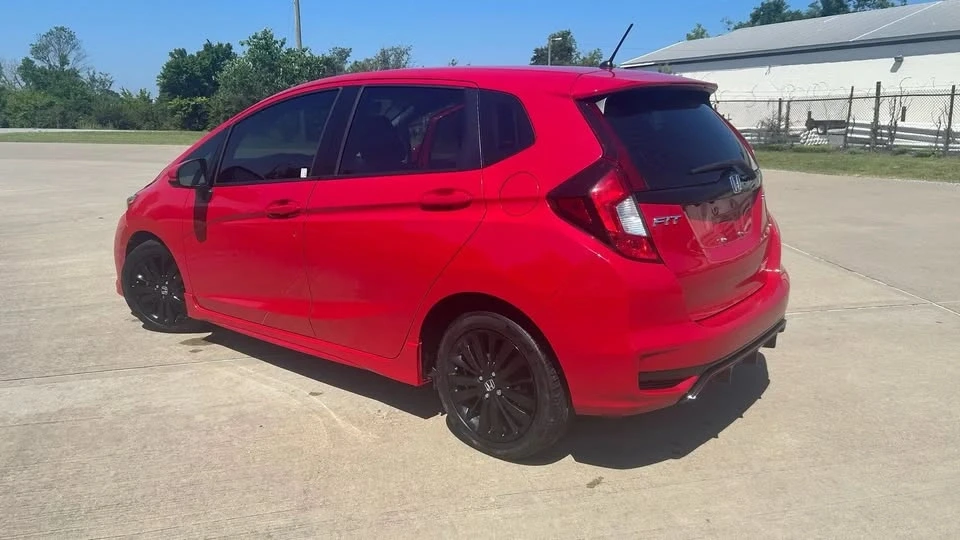 2019 Honda Fit - Image 7 of 8