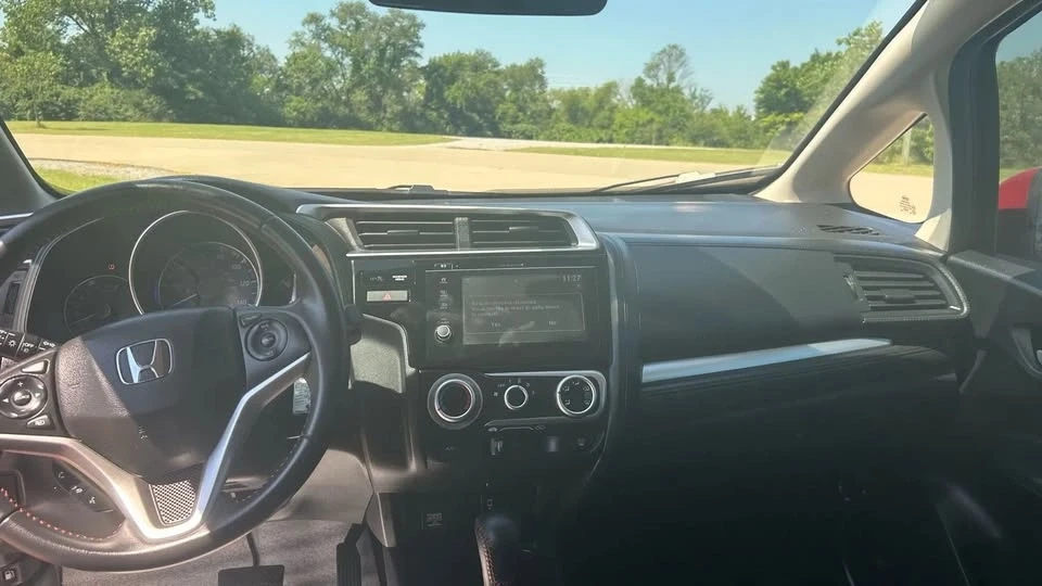 2019 Honda Fit - Image 4 of 8