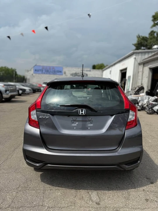 2019 Honda Fit - Image 5 of 18
