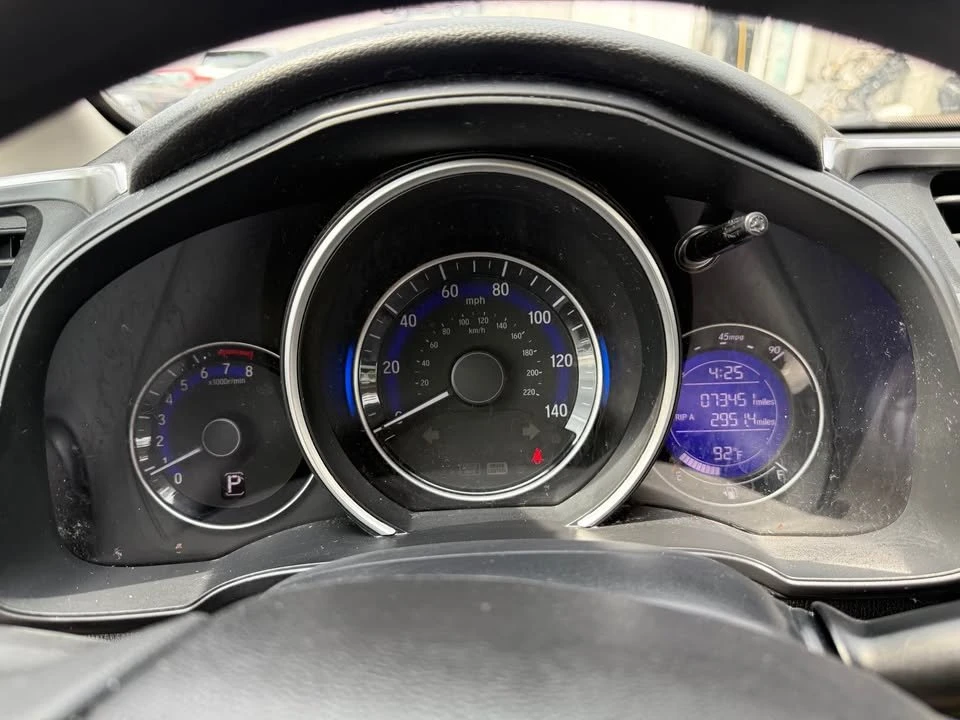 2019 Honda Fit - Image 14 of 18