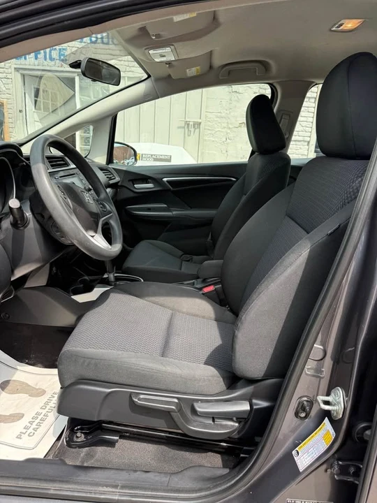 2019 Honda Fit - Image 9 of 18