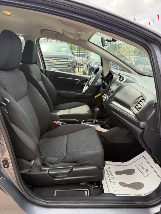2019 Honda Fit - Image 11 of 18