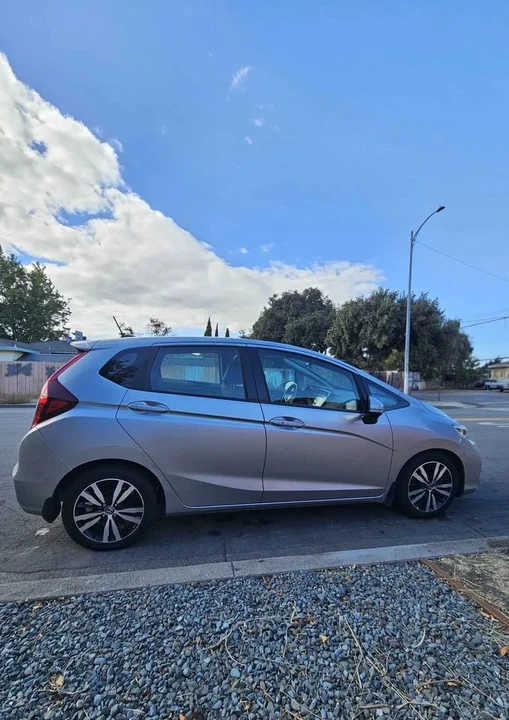 2019 Honda Fit - Image 6 of 8