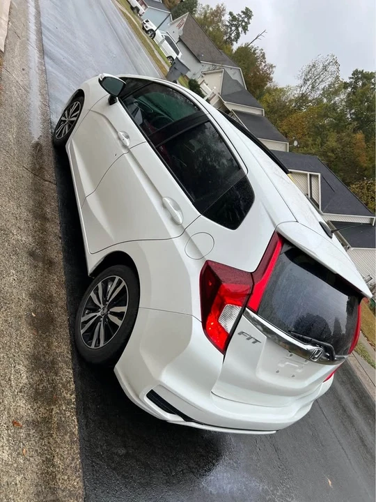 2019 Honda Fit - Image 6 of 19