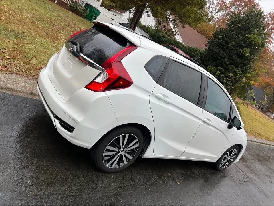 2019 Honda Fit - Image 4 of 19