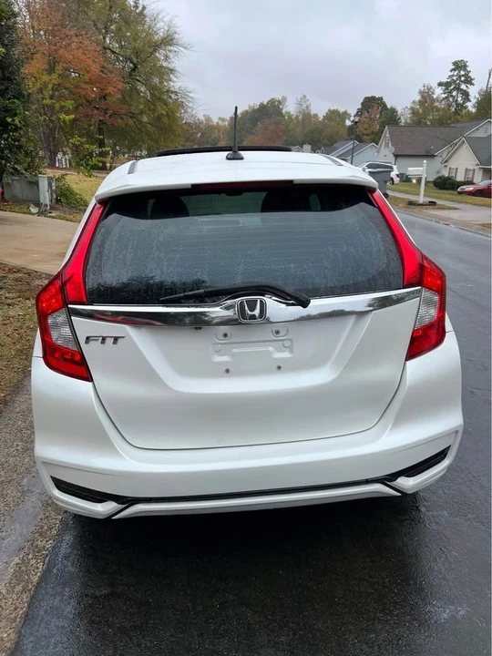 2019 Honda Fit - Image 5 of 19