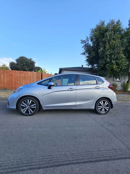2019 Honda Fit - Image 5 of 7
