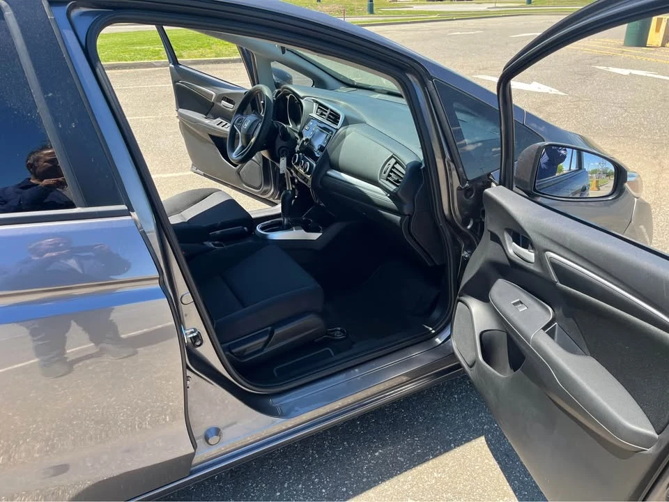 2019 Honda Fit - Image 10 of 16
