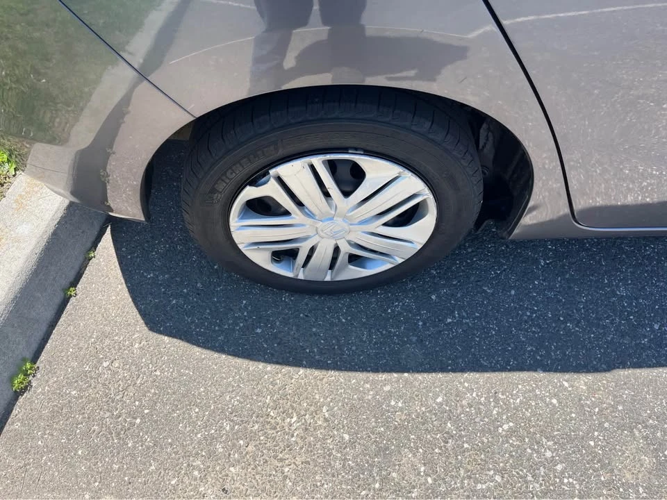 2019 Honda Fit - Image 15 of 16
