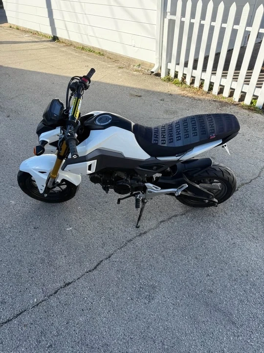 2019 Honda Motorcycles - Image 2 of 2