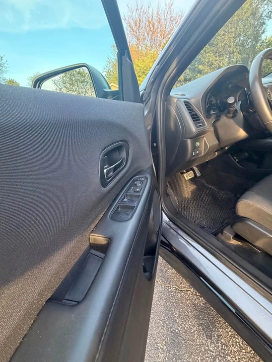 2019 Honda HR-V 2nd Gen - Image 6 of 17