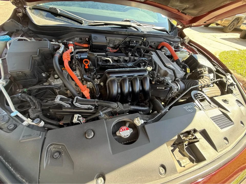 2019 Honda Insight 3rd Gen - Image 7 of 15