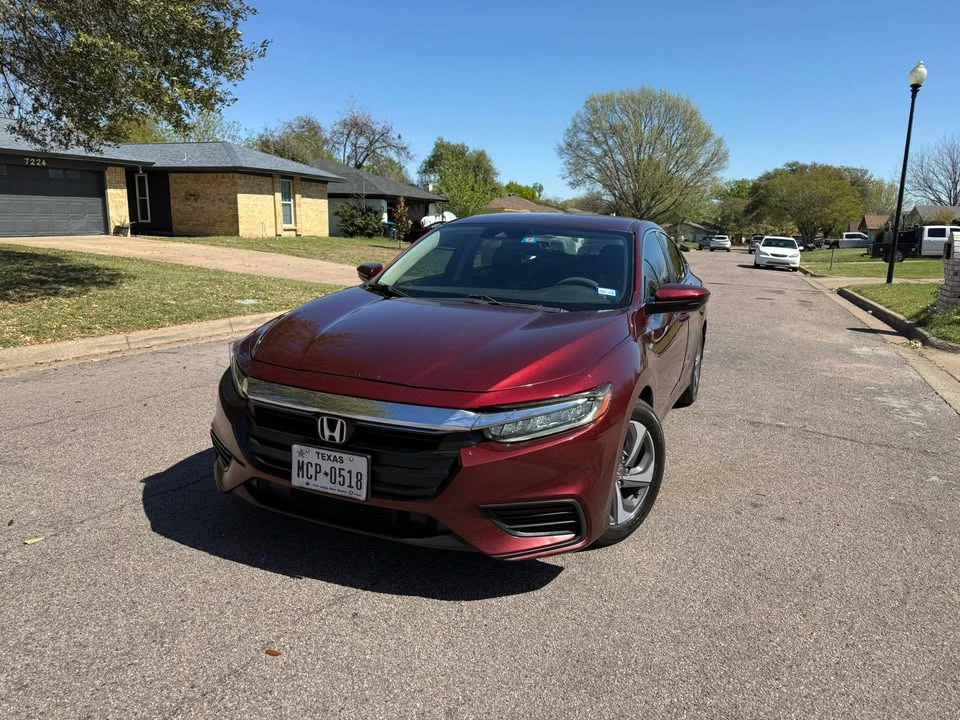 2019 Honda Insight 3rd Gen - Image 11 of 15