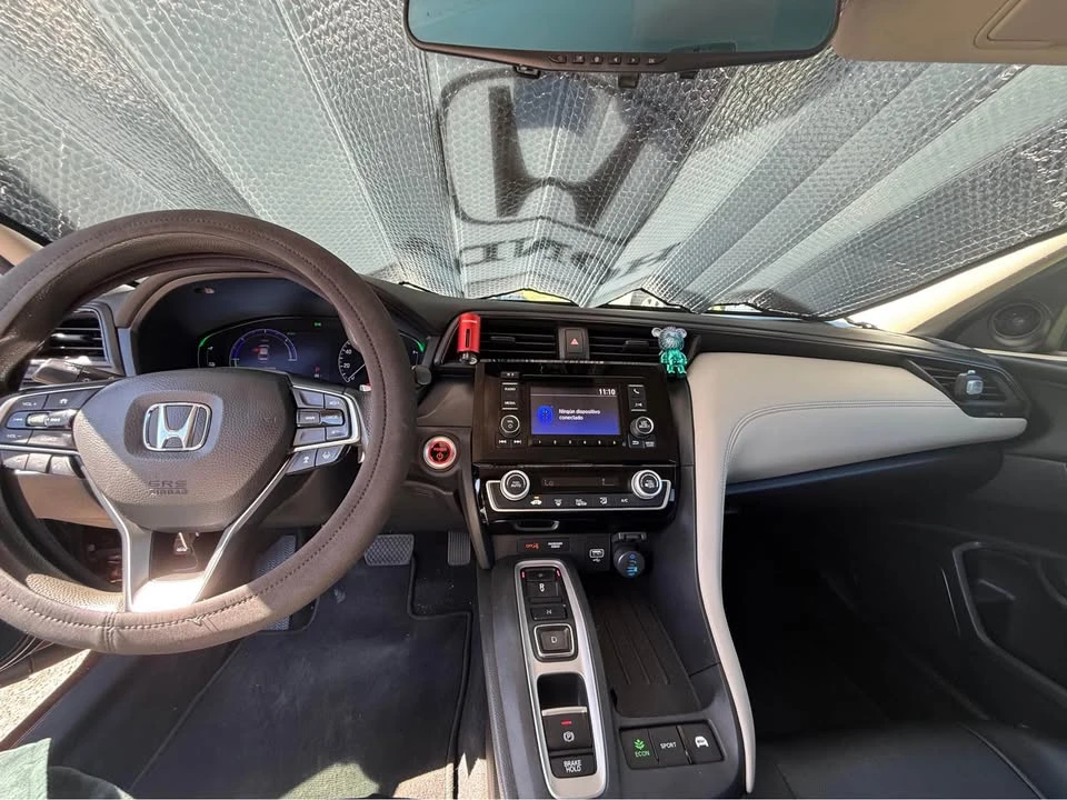 2019 Honda Insight 3rd Gen - Image 10 of 15