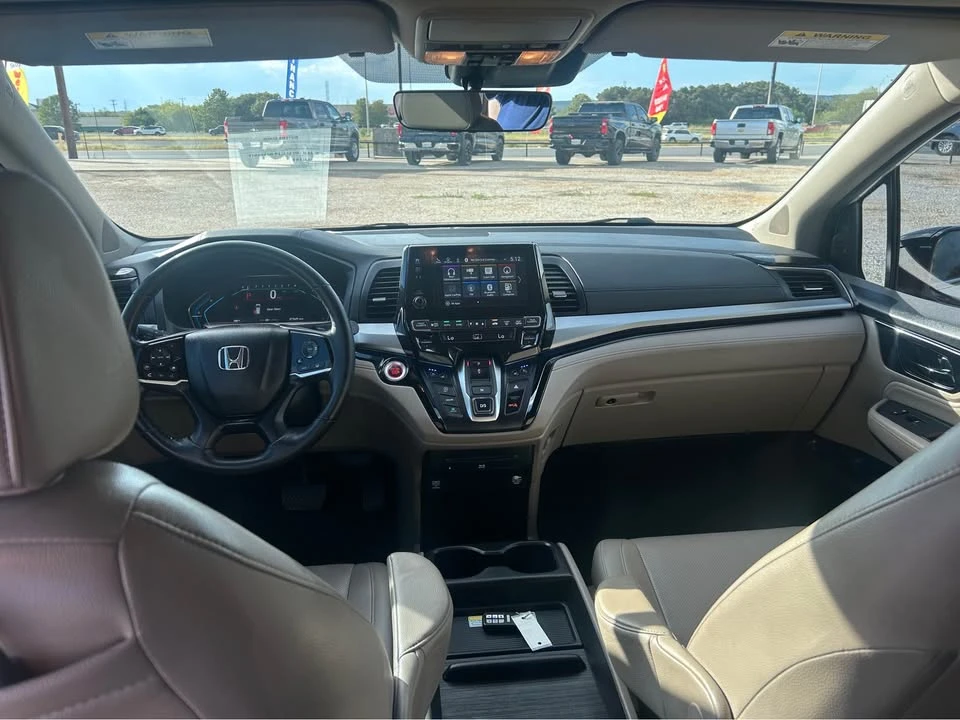 2019 Honda Odyssey - Image 11 of 16
