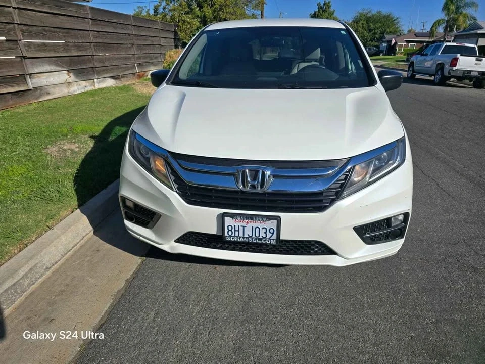 2019 Honda Odyssey - Image 2 of 8
