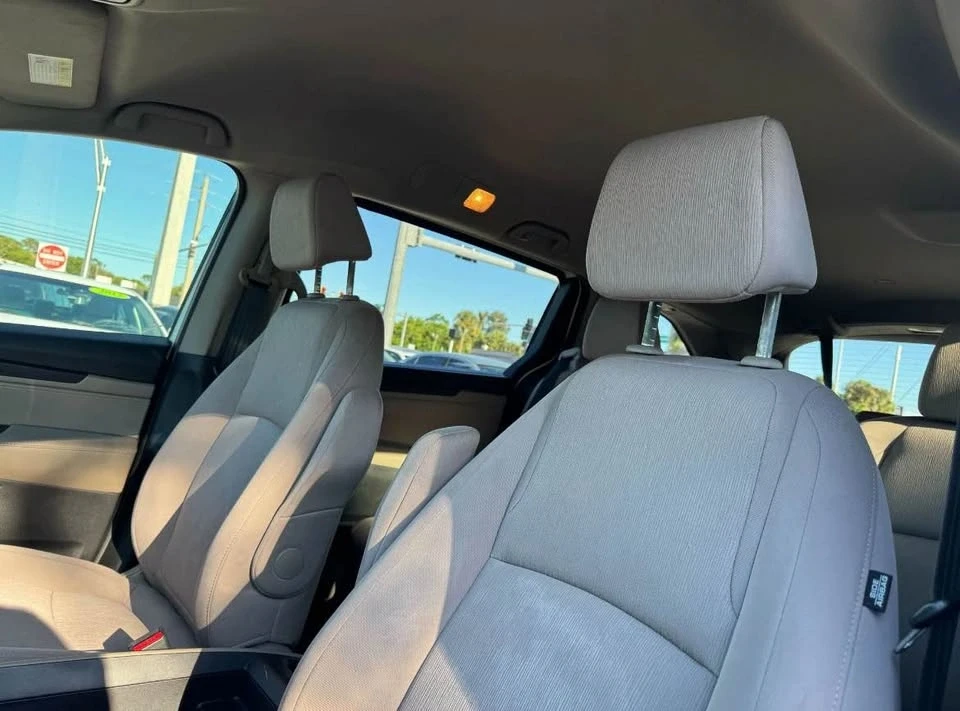2019 Honda Odyssey - Image 11 of 12