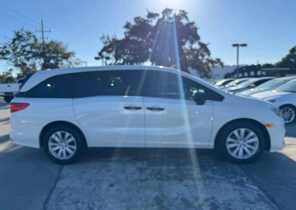2019 Honda Odyssey - Image 4 of 12