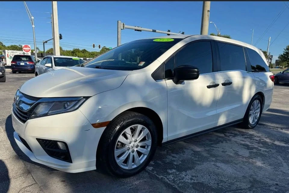 2019 Honda Odyssey - Image 3 of 12