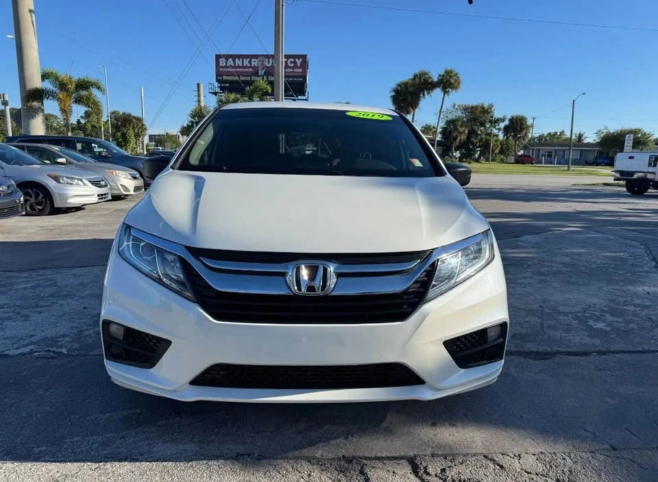 2019 Honda Odyssey - Image 2 of 12
