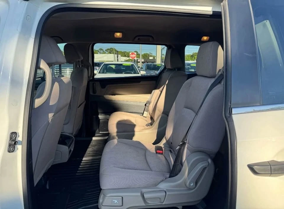 2019 Honda Odyssey - Image 10 of 12
