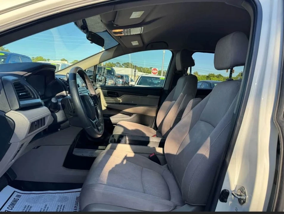 2019 Honda Odyssey - Image 9 of 12