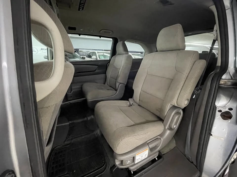 2019 Honda Odyssey - Image 13 of 19