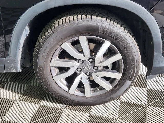 2019 Honda Pilot 3rd Gen - Image 8 of 20