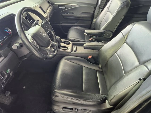 2019 Honda Pilot 3rd Gen - Image 10 of 20
