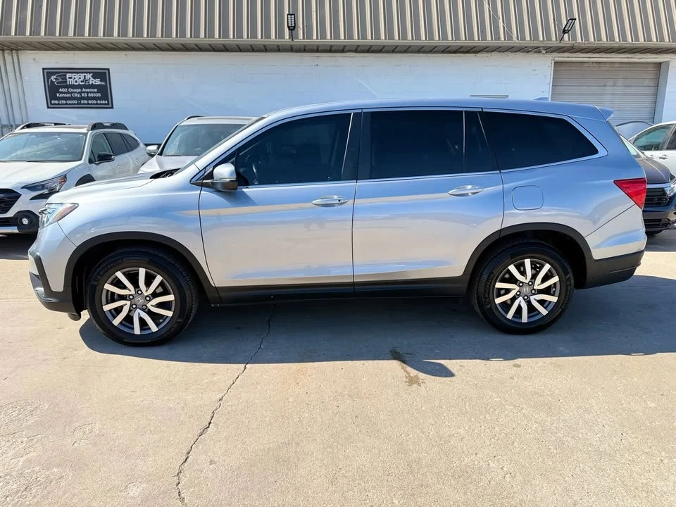 2019 Honda Pilot 3rd Gen - Image 9 of 20