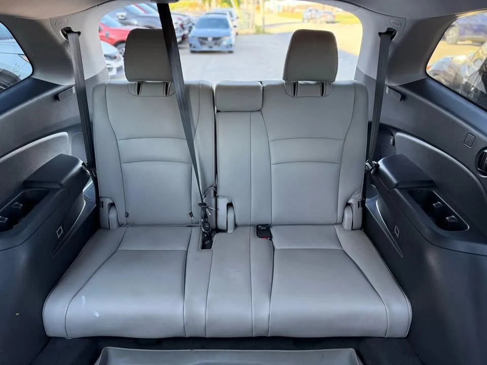 2019 Honda Pilot 3rd Gen - Image 16 of 20