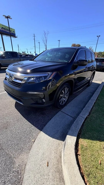 2019 Honda Pilot 3rd Gen - Image 11 of 12