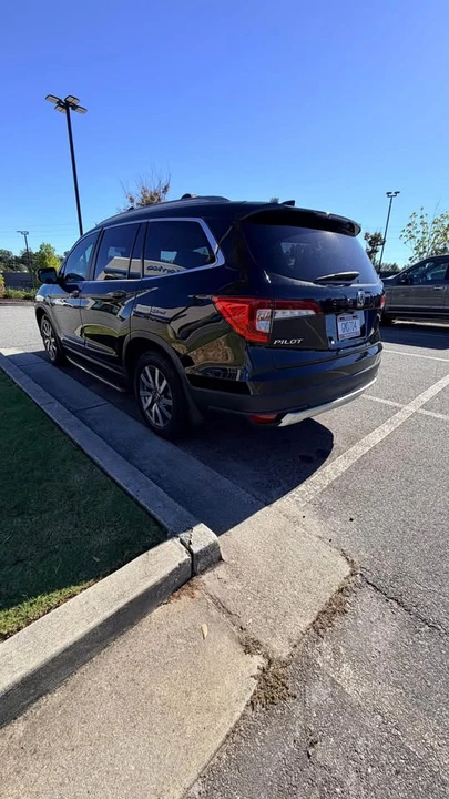 2019 Honda Pilot 3rd Gen - Image 12 of 12