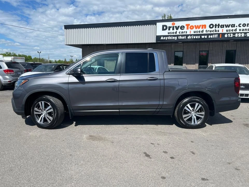 2019 Honda Ridgeline 2nd Gen - Image 2 of 17