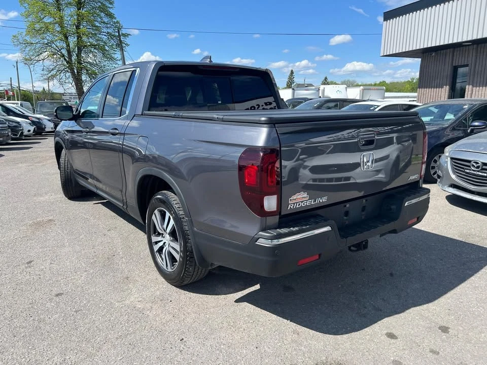 2019 Honda Ridgeline 2nd Gen - Image 3 of 17