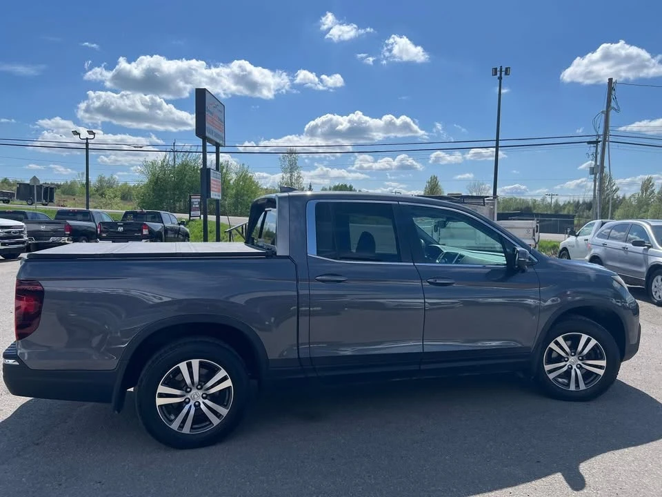 2019 Honda Ridgeline 2nd Gen - Image 8 of 17