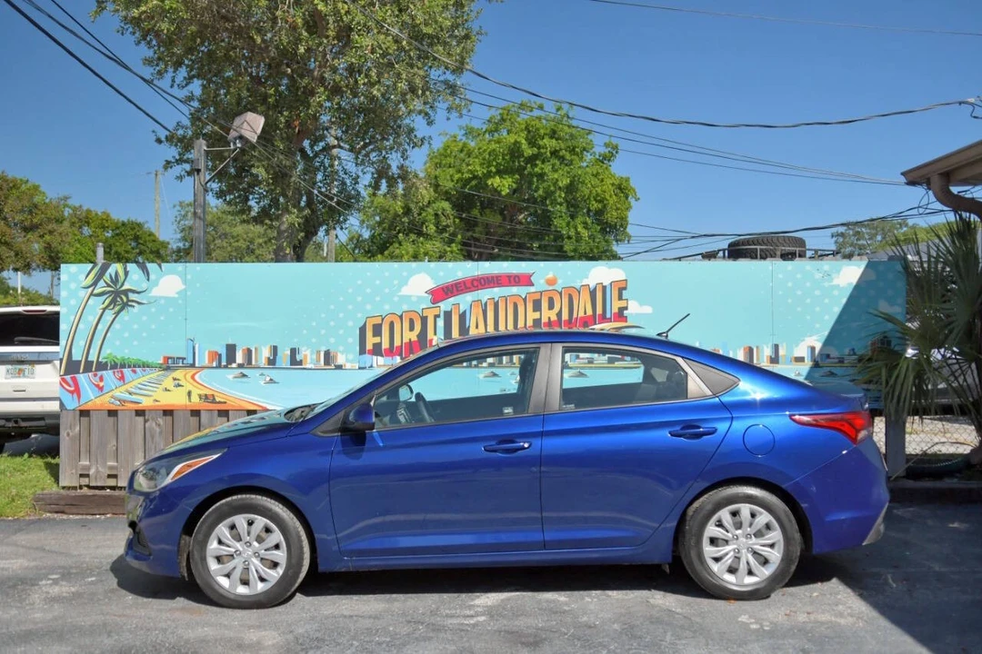 2019 Hyundai Accent - Image 5 of 12