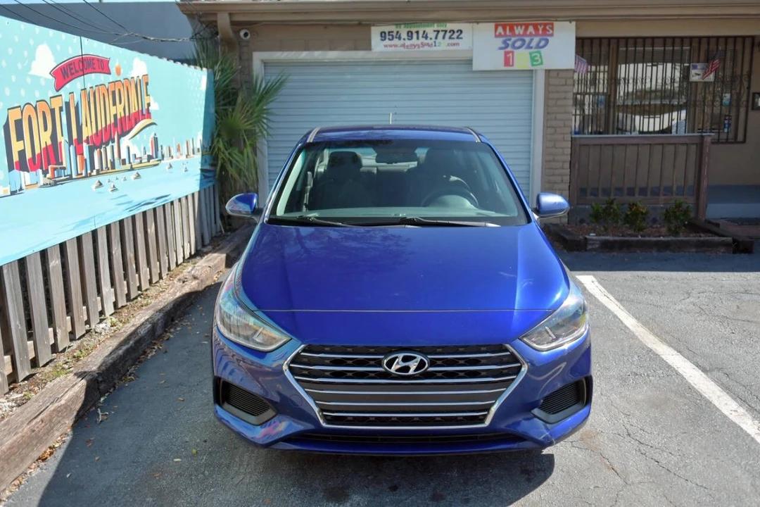 2019 Hyundai Accent - Image 2 of 12