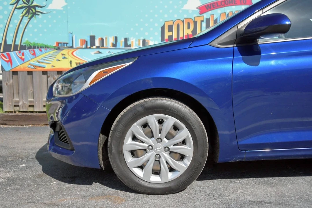 2019 Hyundai Accent - Image 10 of 12