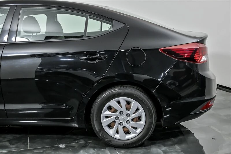 2019 Hyundai Elantra - Image 7 of 21