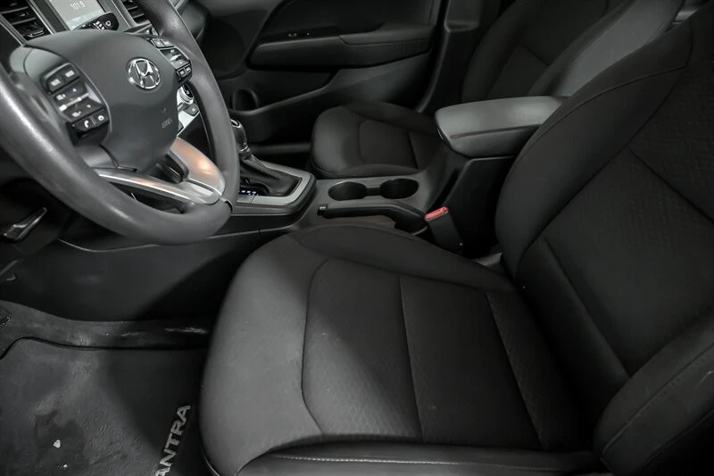 2019 Hyundai Elantra - Image 17 of 21
