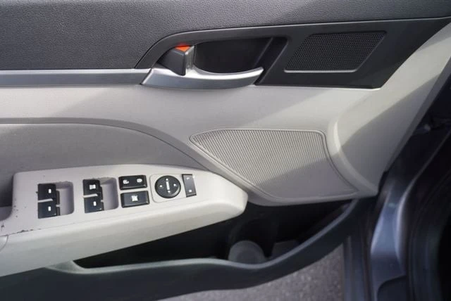 2019 Hyundai Elantra - Image 21 of 21