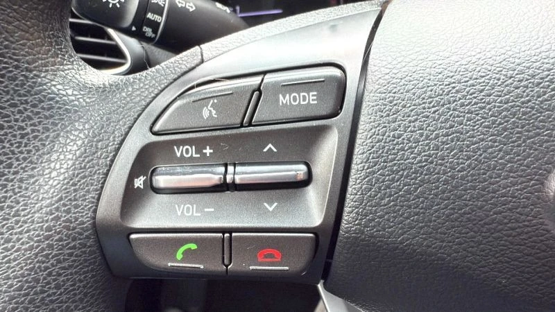 2019 Hyundai Elantra - Image 12 of 12