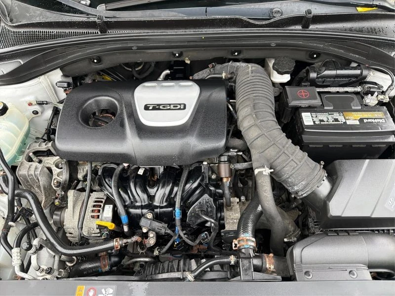 2019 Hyundai Elantra - Image 11 of 12