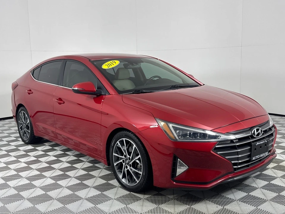 2019 Hyundai Elantra - Image 3 of 12