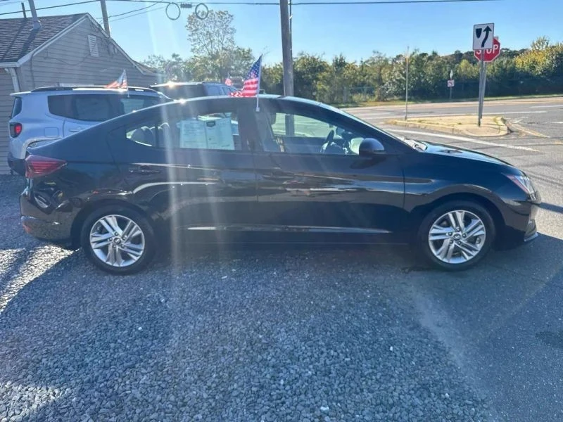 2019 Hyundai Elantra - Image 6 of 12