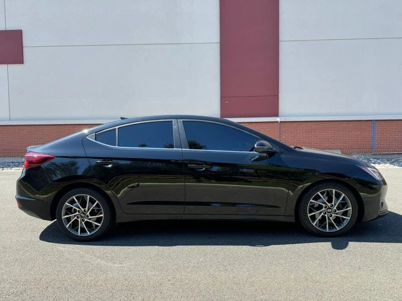 2019 Hyundai Elantra - Image 4 of 12