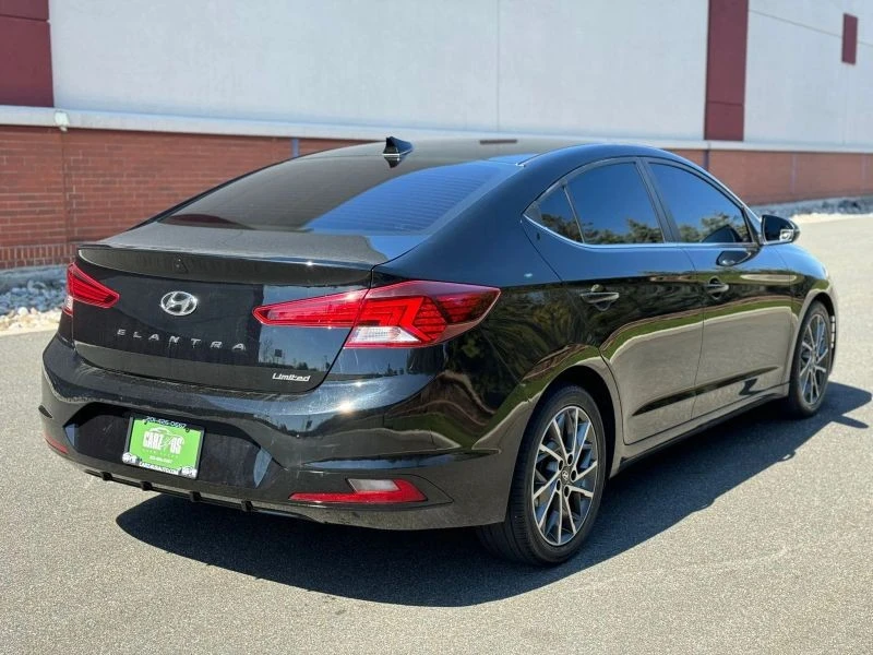 2019 Hyundai Elantra - Image 5 of 12