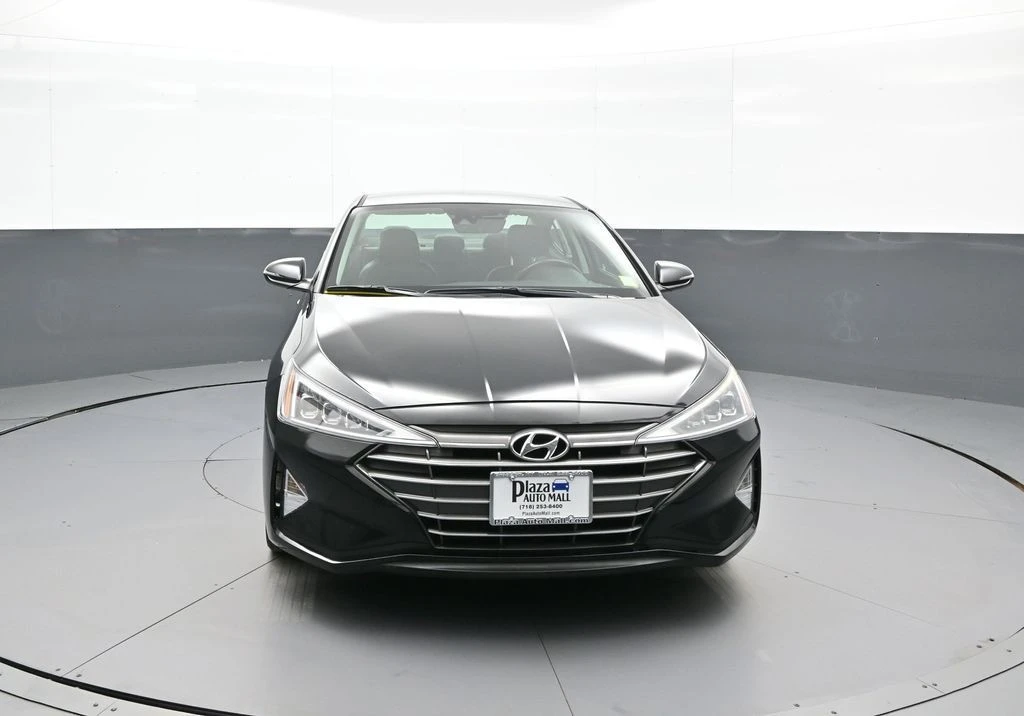 2019 Hyundai Elantra - Image 2 of 12